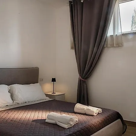 La Terrazza Sul Mangia דירה